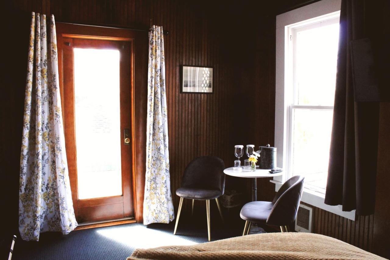 Shelburne Seaview
